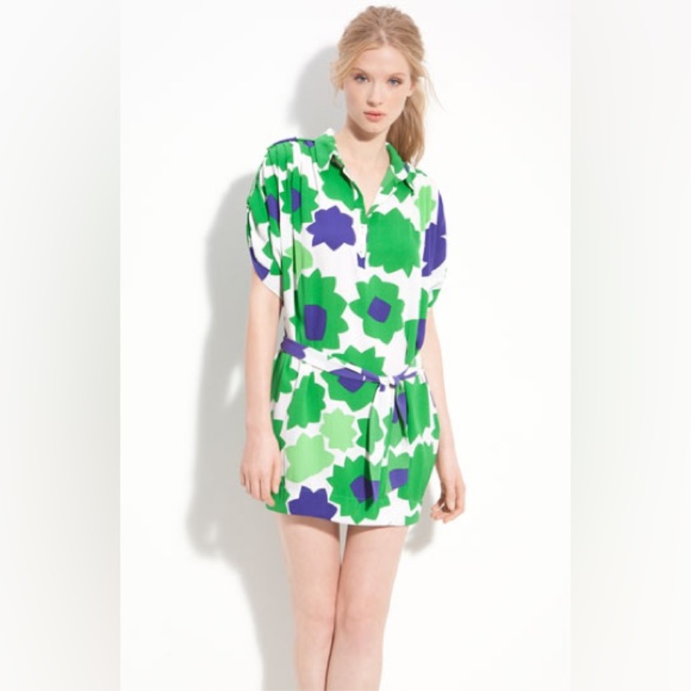 DVF Diane Von Furstenberg Multi-Color Mod Print Silk Cocoon Shirt Dress Size 8